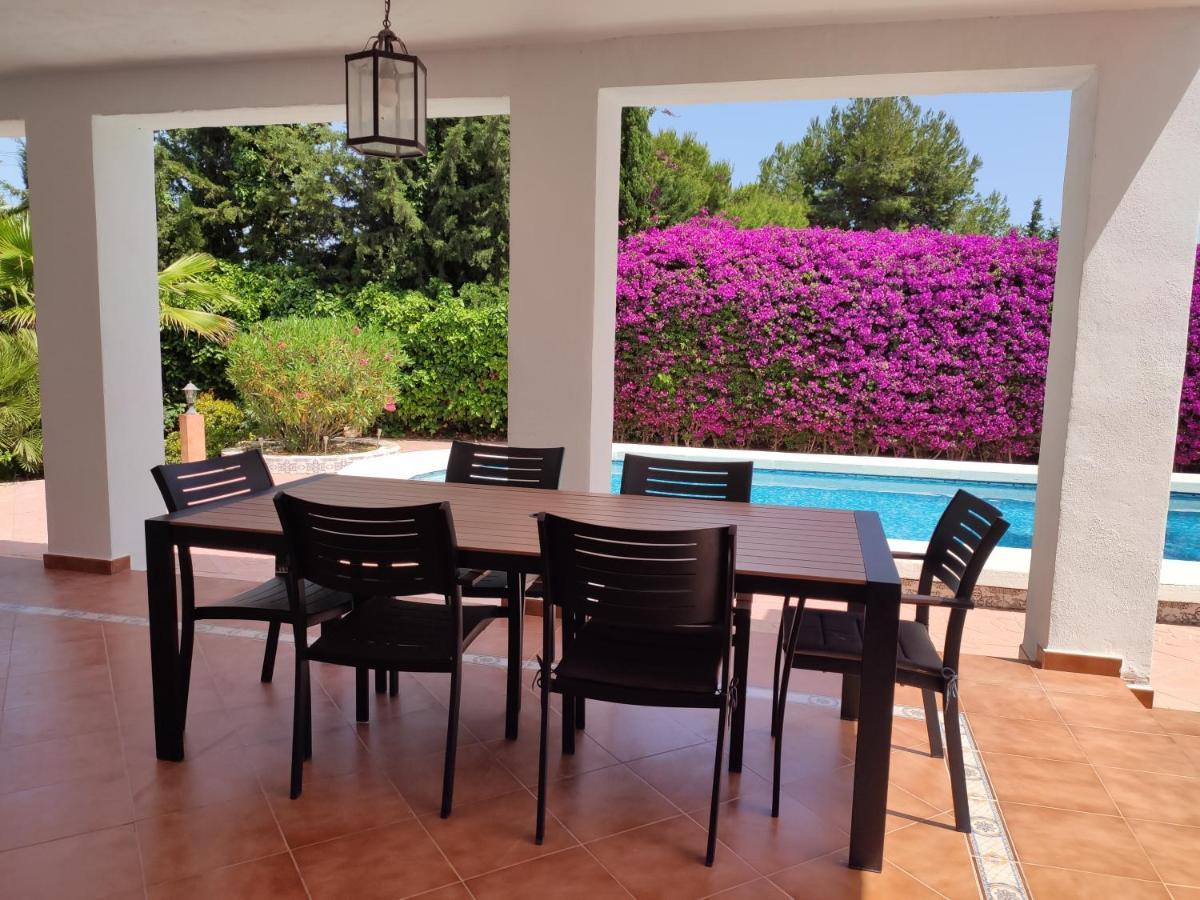 Villa With Private Pool, Bbq, Fitness Center & Sauna Сан-Висенте-дель-Распеч Экстерьер фото